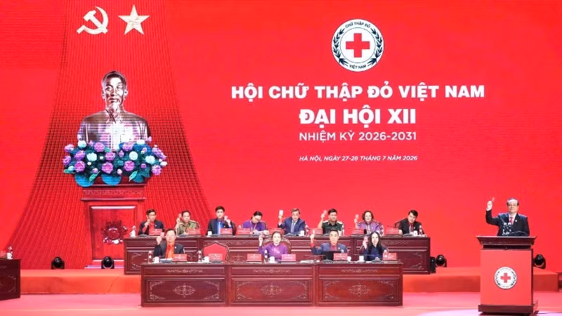 The presidium of the 12th National Congress of the Viet Nam Red Cross Society, held in Ha Noi on July 27–28 (Photo: Hong Loan)
