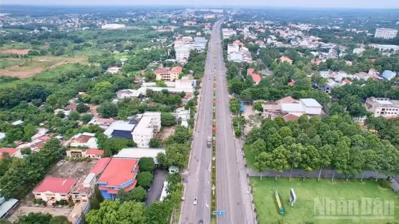 Transport infrastructure in the northern part of Dong Nai City.