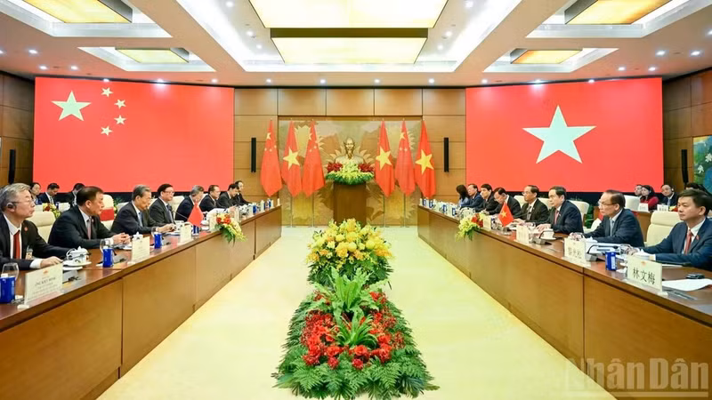 National Assembly President Tran Thanh Man holds talks with Zhao Leji, Chairman of the Chinese National People’s Congress in Ha Noi on August 31, 2025. (Photo: Duy Linh)