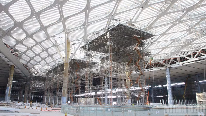 Construction inside the passenger terminal at Long Thanh Airport.