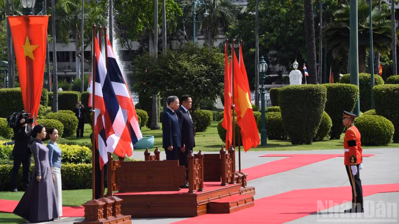 The welcome ceremony for General Secretary and President To Lam was conducted with full honours accorded to a head of state. (Photo: Xuan Son)