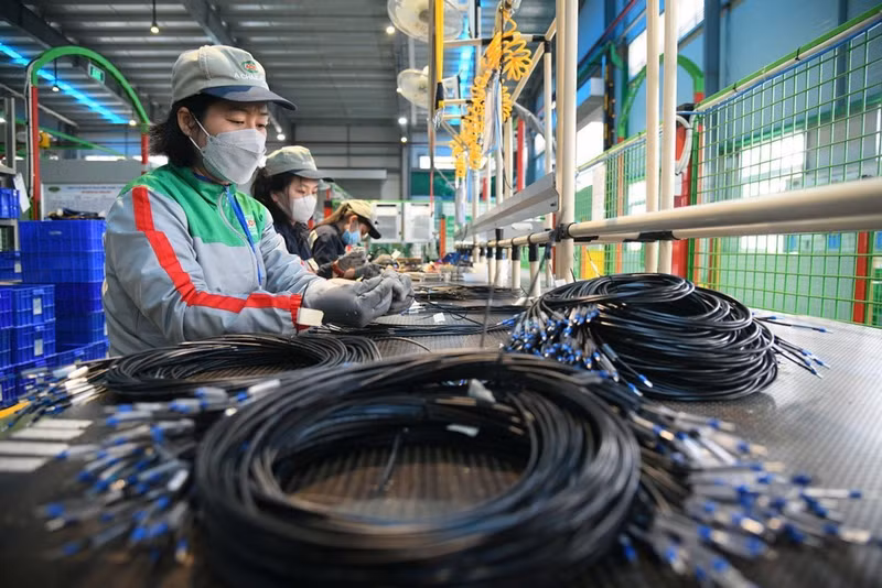 A targeted, appropriately expansionary fiscal policy, coordinated effectively with monetary policy and other macroeconomic measures, will help drive double-digit economic growth. (Photo: Thanh Dat)