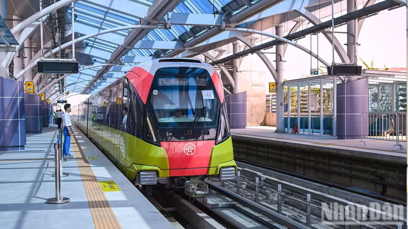 With trains running every 10 minutes, each metro line operates 200 services a day, empowering residents to travel seamlessly without lengthy waits.