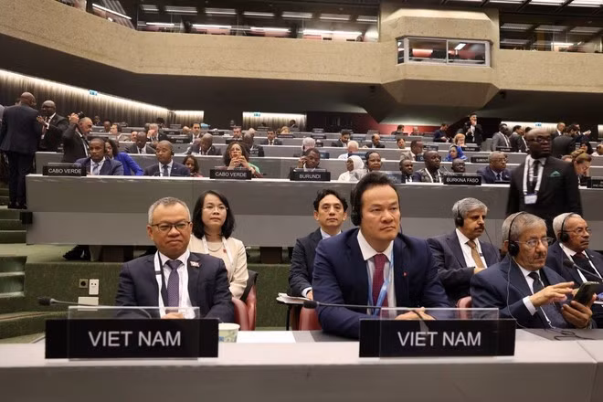 The Vietnamese delegation at the 149th IPU Assembly in Geneva. (Photo: VNA)