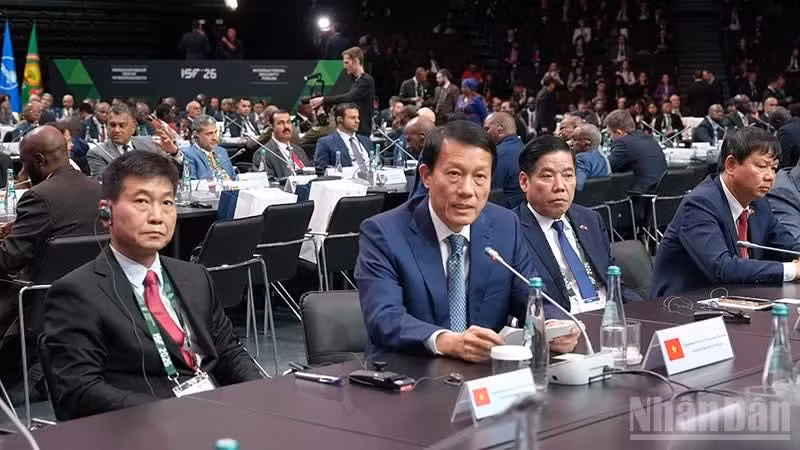 Minister of Public Security Luong Tam Quang speaks at the First International Security Forum in Moscow. (Photo: Xuan Hung)