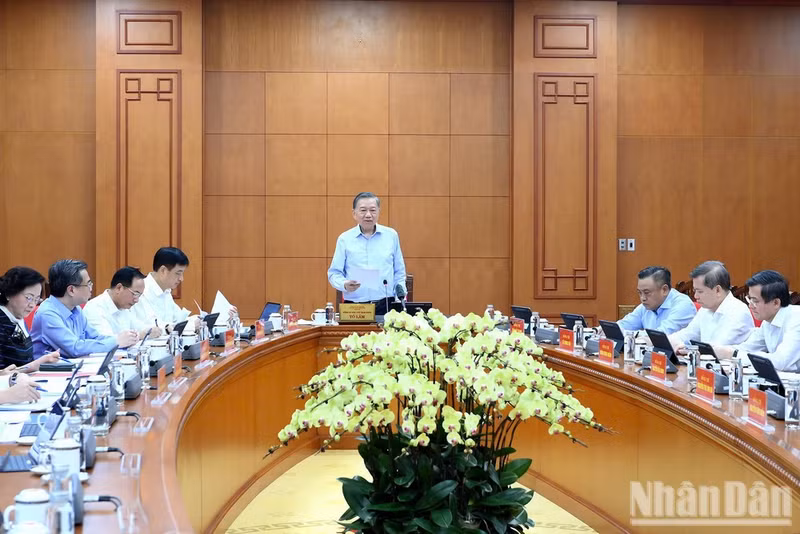 General Secretary of the Communist Party of Viet Nam (CPV) Central Committee and President To Lam speaks at the meeting (Photo: Dang Khoa)