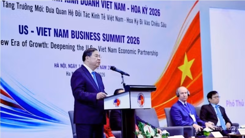Deputy Prime Minister Pham Gia Tuc speaks at the event. (Photo: VGP)