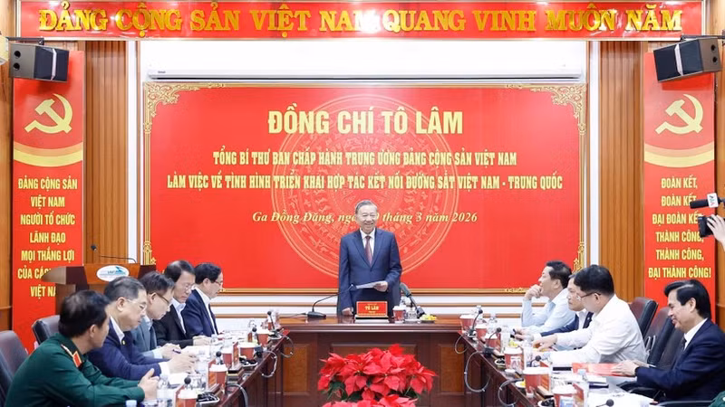 General Secretary To Lam speaks at the meeting. (Photo: VNA)