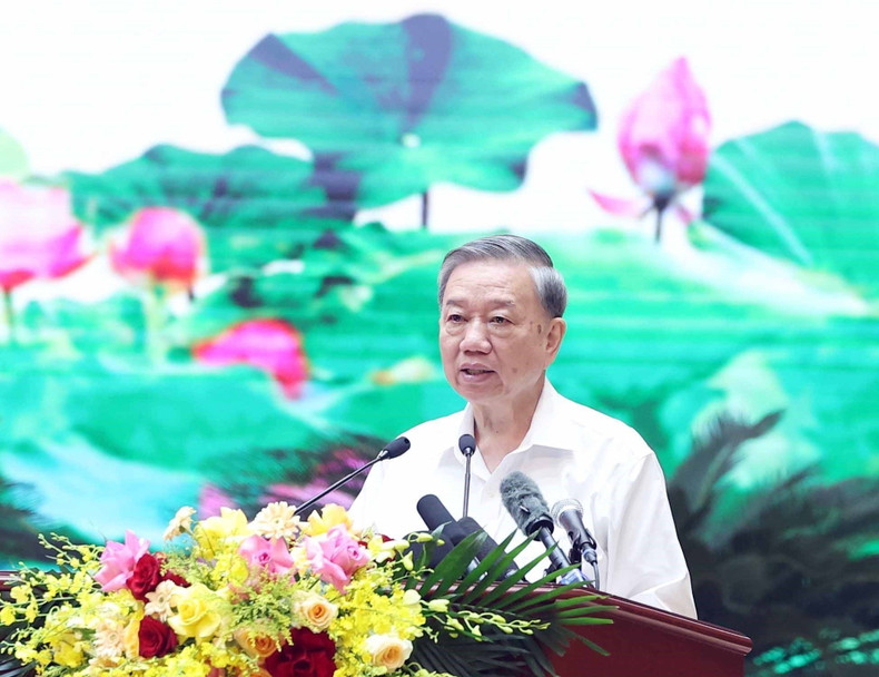 General Secretary To Lam delivered a speech at the meeting. tong-bi-thu-5.jpg
