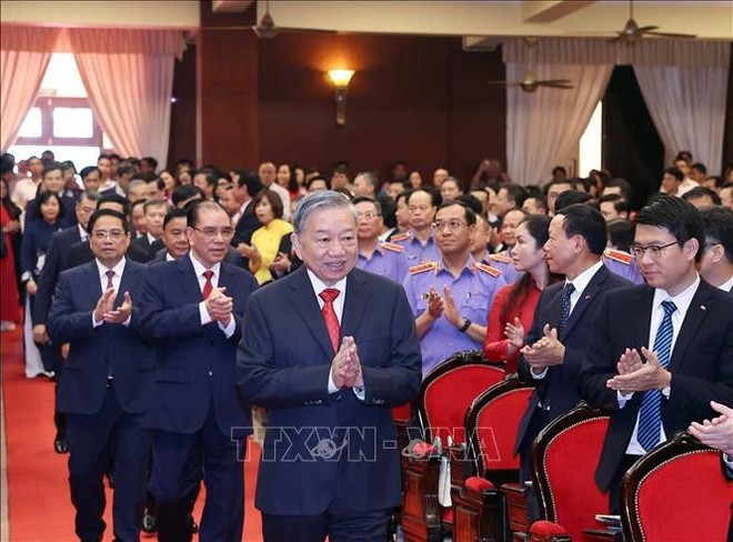 Party General Secretary To Lam and delegates at the first congress of the Party Organisation of Central Party Agencies for the 2025-2030 term (Photo: VNA) Party General Secretary To Lam and delegates at the first congress of the Party Organisation of Central Party Agencies for the 2025-2030 term (Photo: VNA)