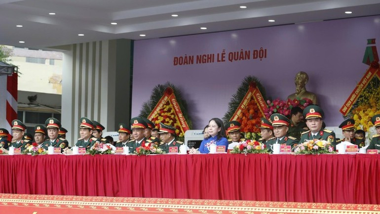 Delegates at the ceremony (Photo: NDO) huan-chuong-2.jpg