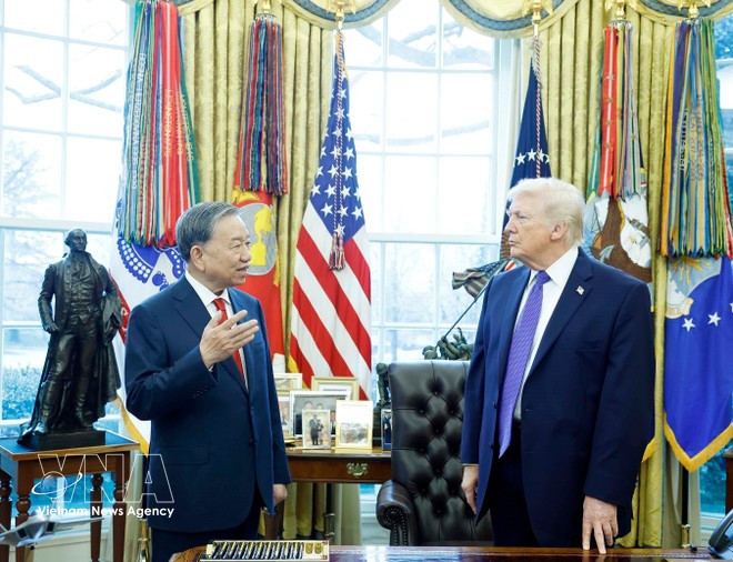 Party General Secretary To Lam meets US President Donald Trump at the White House on February 20 morning. (Photo: VNA)
