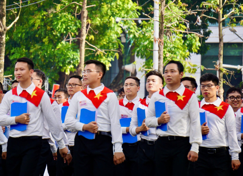 The contingent of intellectuals 35-hinh-anh-cua-khoi-tri-thuc-viet-nam.jpg