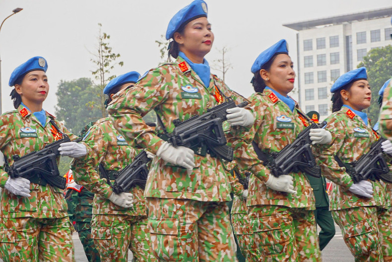 The contingent of female United Nations peacekeeping officers 25-khoi-nu-si-quan-gin-giu-hoa-binh-lien-hop-quoc.jpg