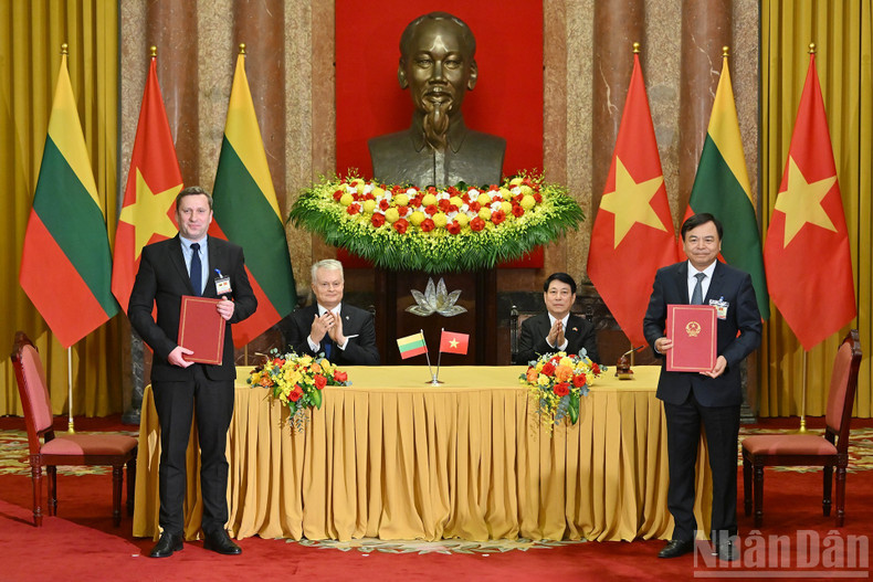 The signing of a memorandum of understanding on agricultural cooperation.
