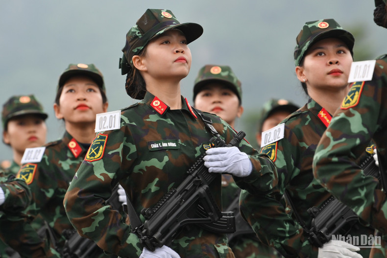 The formation of female special operation forces.