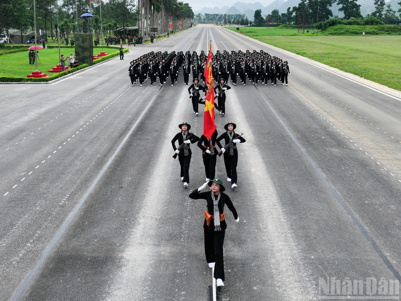 A total of 1,296 personnel took part in rehearsals at National Military Training Centre 4.