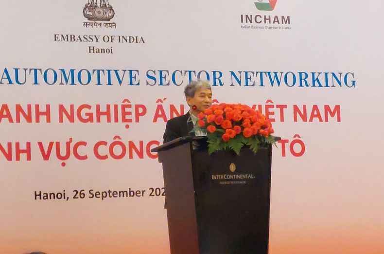 Le Ky Nam, Vice Chairman of the Viet Nam Association of Mechanical Industries, speaks at the event. le-ky-nam.jpg