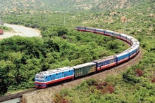 The pillars of the rail industry include infrastructure, transportation and mechanical technology. (Photo: VNA)