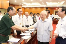 Party General Secretary Nguyen Phu Trong pays a working visit to Ho Chi Minh City. (Photo: VNA)