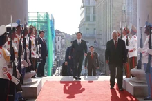 The welcome ceremony held for NA Chairman Vuong Dinh Hue. (Photo: Doan Tan/VNA)