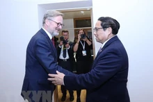 PM Pham Minh Chinh meets with Czech Prime Minister Petr Fiala on the sidelines of the ASEAN-EU Summit in Brussels, Belgium, on December 14, 2022. (Photo: VNA)