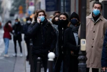 People queue for tests amid the spread of the COVID-19 pandemic, in Paris, France, December 23, 2021. (Photo: Reuters)