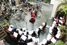 A concert at the Complex 01 space in Tay Son street, Hanoi (Photo: KHIEU MINH)