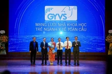 The Board of Directors of the Global Network of Young Vietnamese Medical Scientists for the term 2022-27. (Photo: VNA)