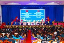 An art performance at the meeting (Photo: VNA)