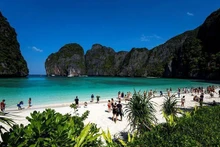 Tourists on a beach of Maya Bay, Krabi province, Thailand (Photo: Reuters)