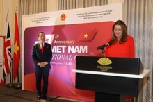 Gillian Keegan, British Parliamentary Under Secretary of State at the Foreign, Commonwealth & Development Office, speaks at the event. (Photo: VNA)
