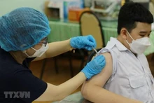 COVID-19 vaccination (Photo: VNA) 