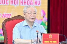 Party General Secretary Nguyen Phu Trong attends the meeting with voters in Hanoi's constituency No.1.