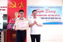 Hoang Manh Chien, a seventh grader at Cam Thinh Junior High School in Cam Pha city, Quang Ninh province. (Photo: campha.gov.vn)