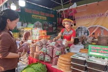 Vietnamese products on display at the 2024 Vietnamese Products Week in Dan Phuong District.