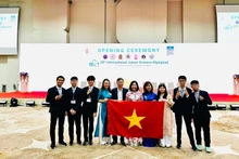 Hanoi students win six medals at the International Junoir Science Olympiad.