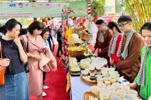 The 2024 International Food Festival attracts a record number of visitors.