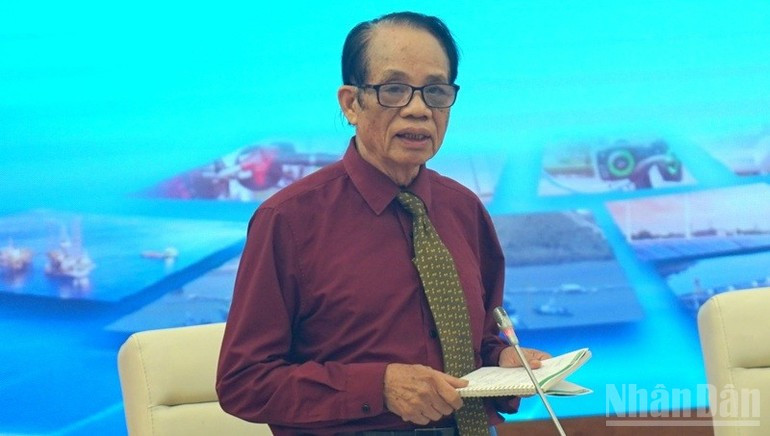 Dr Ngo Duc Lam, former Deputy Director of the Institute of Energy under the Ministry of Industry and Trade. (Photo: TRUNG HUNG) drlam-25625.jpg
