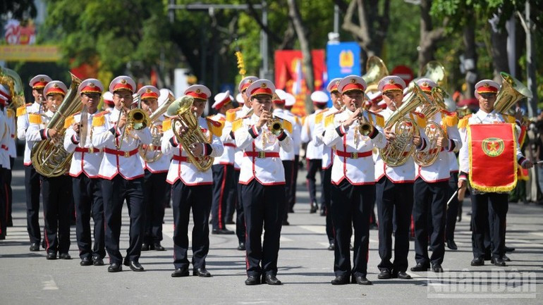 poilic-music-festival-09825-3.jpg
