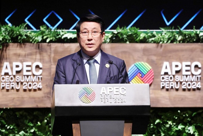 State President Luong Cuong addresses the APEC CEO Summit 2024 (Photo: VNA) State President Luong Cuong addresses the APEC CEO Summit 2024 (Photo: VNA)