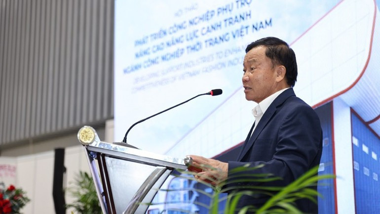 Lefaso Chairman Nguyen Duc Thuan spoke at the event. (Photo: nhandan.vn) nguyenducthuan-10725.jpg
