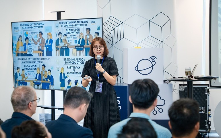 Laura Nguyen, CEO of GenAI Fund, at the GenAI Open Innovation Vietnam 2025. lauranguyen-09825.jpg