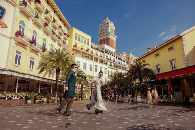 Visitors enjoy spring in Phu Quoc (Photo: Sun Group)