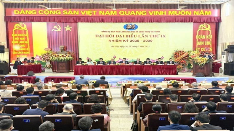 The 9th Congress of the Party Committee of the Viet Nam Academy of Science and Technology, 2025–2030 tenure. (Photo: nhandan.vn) daihoi-30725.jpg