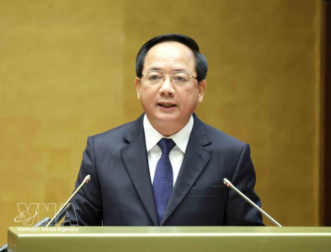 Trinh Van Quyet, member of the Politiburo, Secretary of the Party Central Committee, and Chairman of the Party Central Committee's Commission for Communication, Education and Mass Mobilisation, briefs participants on the key contents of Resolution No. 80-NQ/TW on developing Vietnamese culture. (Photo: VNA)