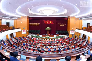 The fourth meeting of the 14th Party Central Committee. (Photo: DANG KHOA)