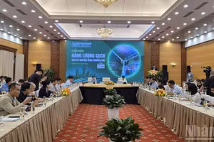 The forum entitled “Clean energy for a new era of growth.” (Photo: KIM DUNG)