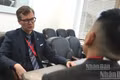 Evgeny Vlasov speaks to a reporter from Nhan Dan Newspaper. (Photo: THANH TRAI)