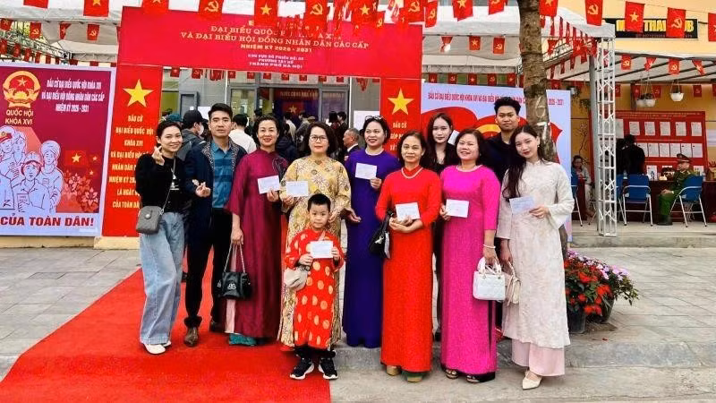 All members of a family dress up for the special occasion, often referred to as the “National Festival”, jointly casting their votes to elect representatives worthy of the people and the country.